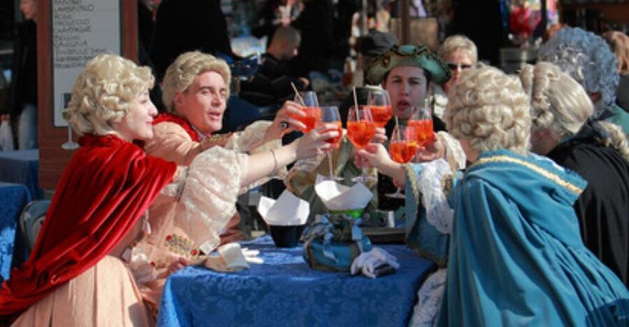 Venice: Venetian Style Carnival Pub Crawl - Starting at Ca’ Rezzonico: The Easy Meet-Up With a Clear Vibe