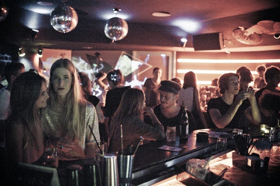 Vienna: City Center Pub Crawl - Vienna after dark: what this 5-hour crawl is really like