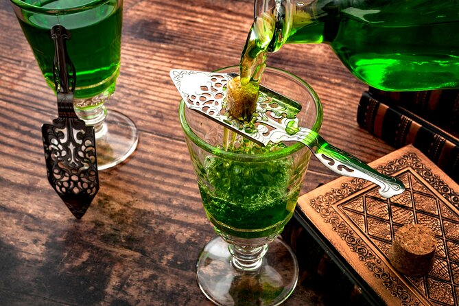 VIP Private Uncensored Wicked Spirits Pub Crawl - From MRB Bar to Pirates Alley Café: an easy route to anchor your night