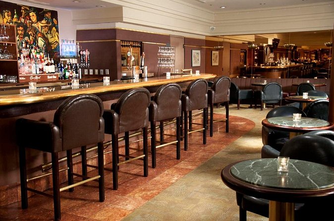 Walking Pub Crawl in Downtown Juneau - Who this tour fits best (and who should think twice)