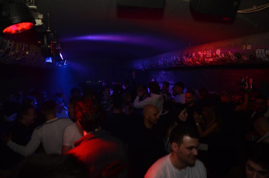 Warsaw: The Original Pub Crawl with Optional Open Bar - Who This Pub Crawl Suits Best