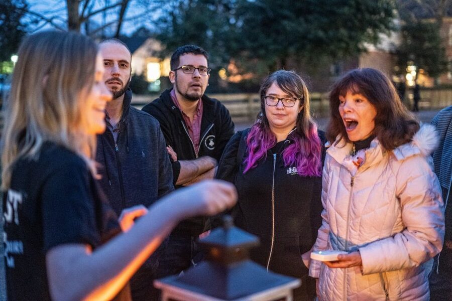 Washington DC: Ghosts Boos and Booze Haunted Pub Crawl - Price and value: what you really get for $30