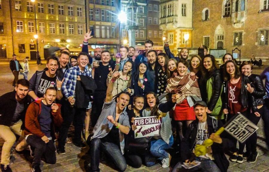 Wroclaw Pub Crawl with Free Drinks - What the Best Guides Seem to Do Right